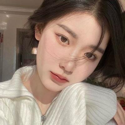 死后才知歌坛天后暗恋我十年